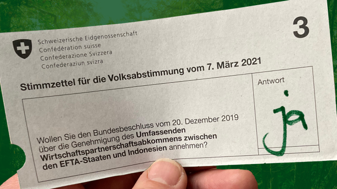 Ausgefüllter JA Stimmzettel für das Freihandelsabkommen mit Indonesien