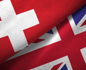 Schweiz-Grossbritannien-Flaggen